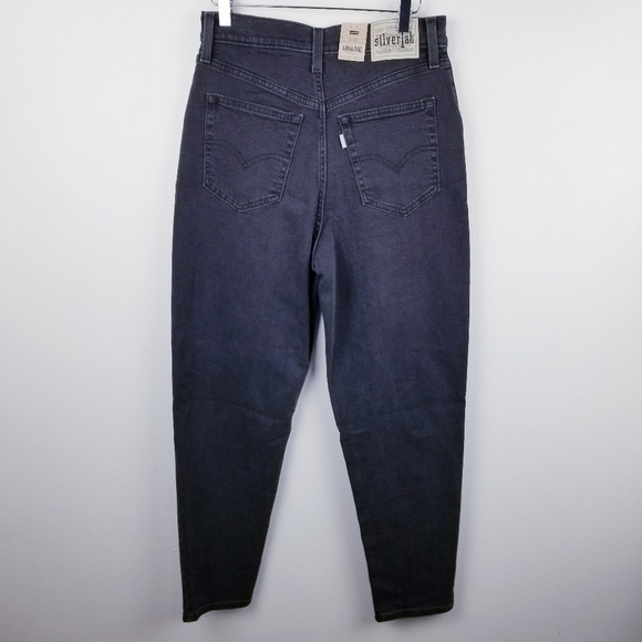 Levi's SilverTab High-Waisted Mom Jeans A36990001 Black NWT size 28x27 - Picture 2 of 10